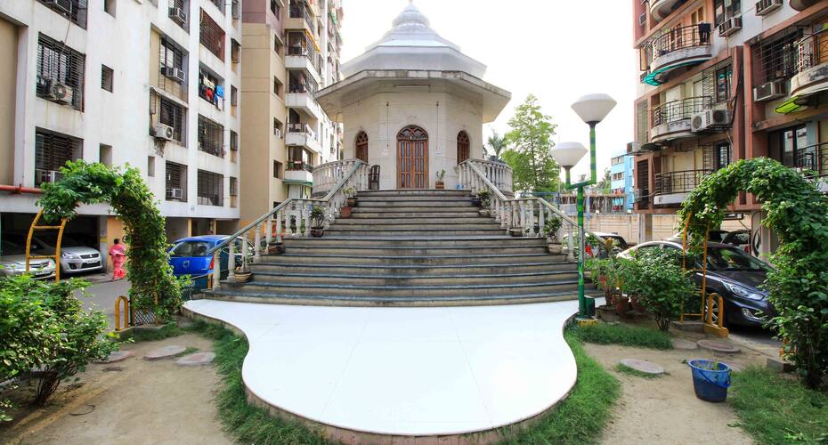 Mirchi Bite Service Apartments (A-1- 502), Kolkata 3